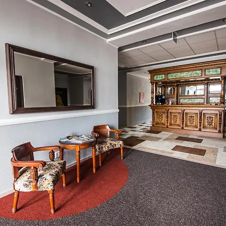 Hotel David With Free Parking