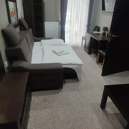 David With Free Parking 3*