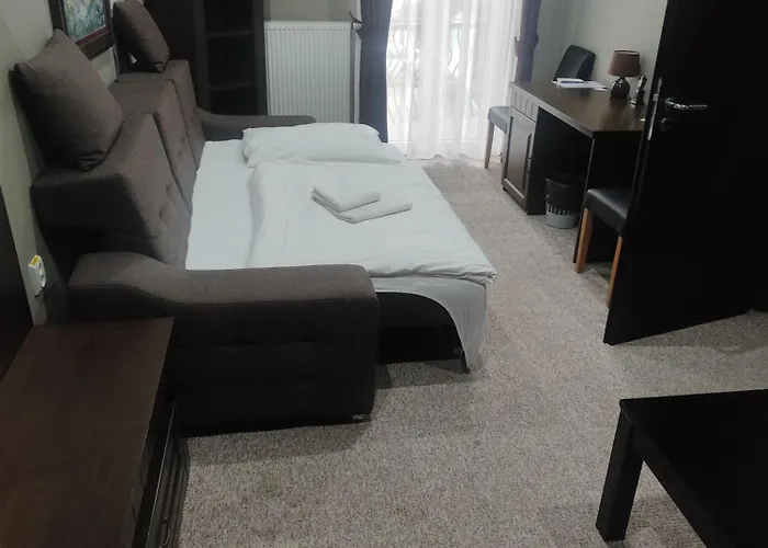 David With Free Parking 3*